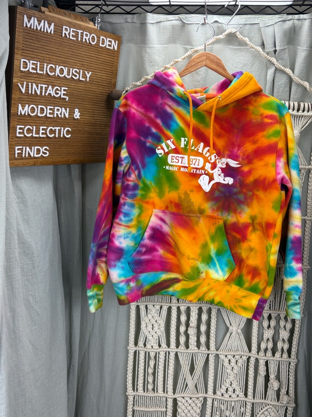 Six Flags Magic Mountain Tie-Dye Hoodie - Multicolor | Large